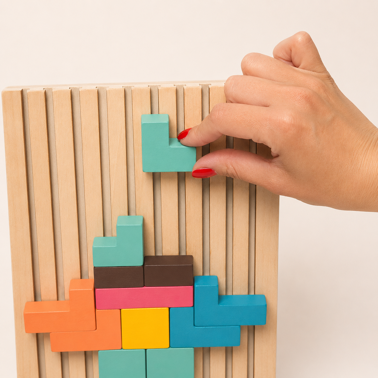 Montessori dřevěná skládačka ve stylu Tetrisu