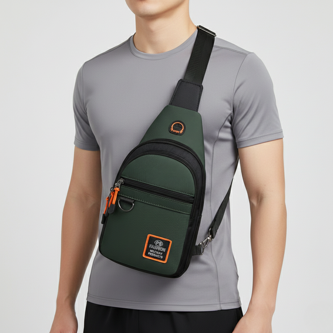 Zadní pohled na muže s černou crossbody taškou přes rameno vhodnou pro každodenní nošení.